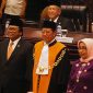 Pelantikan Osman Sapta Odang menjadi Ketua DPD RI menuai banyak polemik. (foto: istimewa)