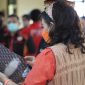 Masyarakat Adat Dayak Kalbar melaporkan secara resmi ucapan Edy Mulyadi ke Polda Kalbar terkait adanya ucapan yang menyebut Kalimantan tempat jin buang anak. (foto Adi Saputro)