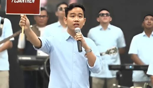 
					Gibran Rakabuming Lompat Pagar, PDI Perjuangan Abaikan Jokowi