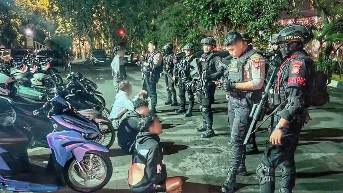 Polda Metro Jaya menggelar patroli gabungan setiap hari selama Ramadan 2026 untuk mencegah SOTR. Sebanyak 80 personel Satpol PP juga disiagakan 33 hari penuh. (Foto: RN/HO-Humas Polda Metro Jaya)