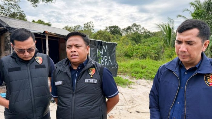 Dittipidter Bareskrim Polri Sita Kapal Pengangkut Timah Ilegal di Bangka Selatan