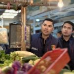 ‎Satgas SABER PMJ bersama Bapanas dan Bulog memantau harga dan distribusi bahan pokok di Pasar Koja Baru jelang hari raya untuk menjaga stabilitas stok dan mencegah penimbunan. (Foto: RN/HO-Humas PMJ)