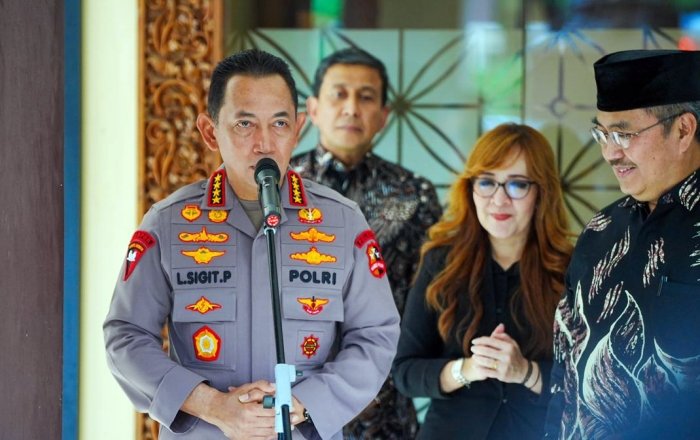 Perangi Narkoba di Internal, Kapolri Perintahkan Tes Urine Serentak Seluruh Personel