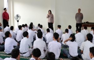 Polres Metro Jakbar Ajak Siswa SMK Kebon Jeruk Jadi Penjaga Kamtibmas