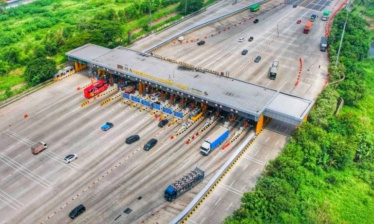 Gerbang Tol (GT) Cikampek. (Foto: Jasa Marga)