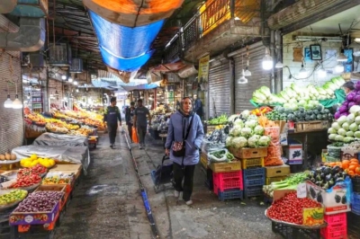 Suasana pasar di Teheran selama serangan AS-Israel ke Iran, Kamis (5/3/2026). (Foto: West Asia News Agency via Reuters/Majid Asgaripour)