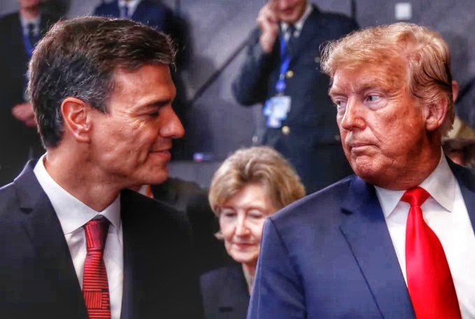 Perdana Menteri Spanyol Pedro Sanchez menolak serangan AS ke Iran dan melarang penggunaan pangkalan militer di negaranya. Presiden AS Donald Trump merespons dengan ancaman pemutusan perdagangan. (Foto: Reuters/Francois Lenoir)