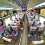 Sebanyak 583.178 tiket KA Lebaran 2026 di wilayah KAI Daop 1 Jakarta terjual. Okupansi tembus 56 persen, tanggal favorit 16-20 Maret hampir penuh. (Foto: RN/Tama)