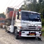 Polda Sumut Dihadang 12 Pria Kekar Saat Sita Ekskavator Tambang Emas Ilegal di Madina