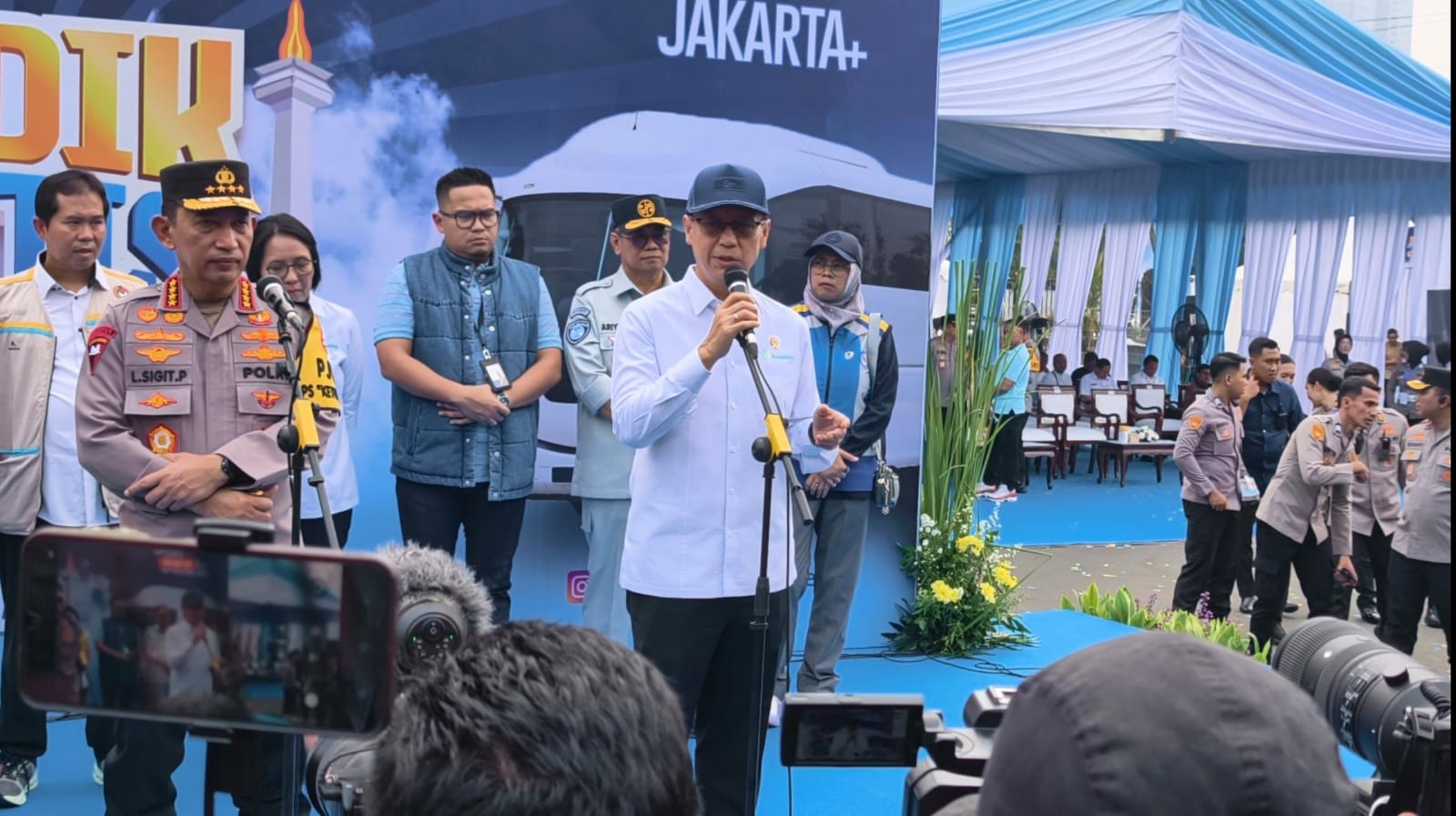 Polri Lepas 4.009 Pemudik Gratis 2026, Menkes Sebut Angka Kecelakaan Turun Drastis