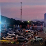 Suasana pemudik di Dermaga Eksekutif Pelabuhan Merak, Rabu (18/3/2026). Puncak arus mudik Lebaran 2026 di Pelabuhan Merak, 26.456 kendaraan menyeberang ke Sumatra. Simak data terbaru dan imbauan resmi. (Foto: RN/Djung)