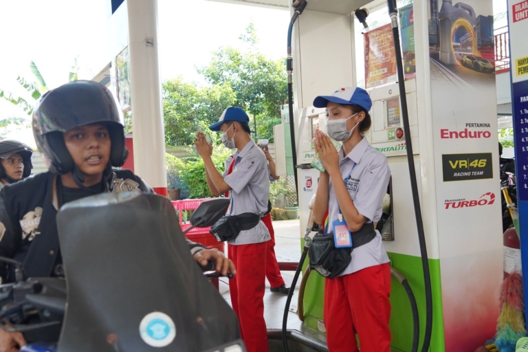 Pertamina Patra Niaga Sumbagut pastikan pasokan BBM dan LPG di Kepulauan Riau aman selama Ramadan dan Idulfitri 2026 dengan layanan tambahan dan stok memadai. (Foto: RN/Gus)