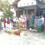 Arak Ketupat Syawalan Durendampit Hidupkan Tradisi Kebersamaan