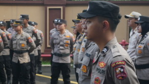 Divisi Humas Polri membentuk Satgas Humas Operasi Ketupat dengan 44 personel untuk menyampaikan informasi arus mudik, layanan publik, dan keamanan secara cepat kepada masyarakat. (Foto: RN/Tama)