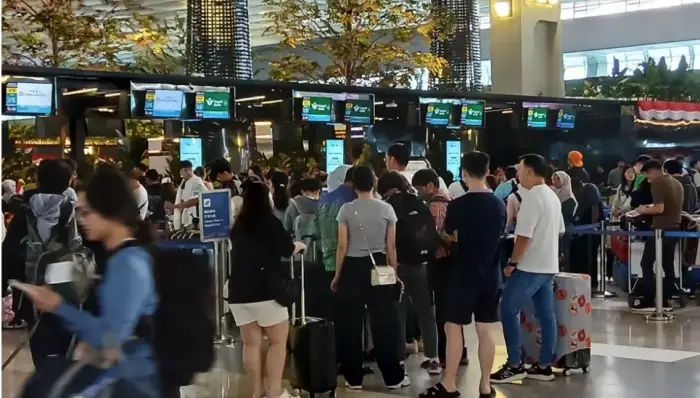 Ruang Udara Ditutup, Penerbangan dari Bandara Soetta ke Timur Tengah Dibatalkan