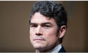 Petinggi Intelijen AS Mundur, Tolak AS Perangi Iran