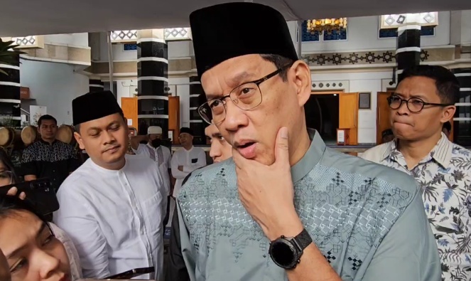 Menteri Keuangan Purbaya Yudhi Sadewa menyoroti dominasi marketplace asing di Indonesia dan mempertimbangkan langkah memperkuat pelaku usaha lokal di pasar digital. (Foto: RN/Budi T)