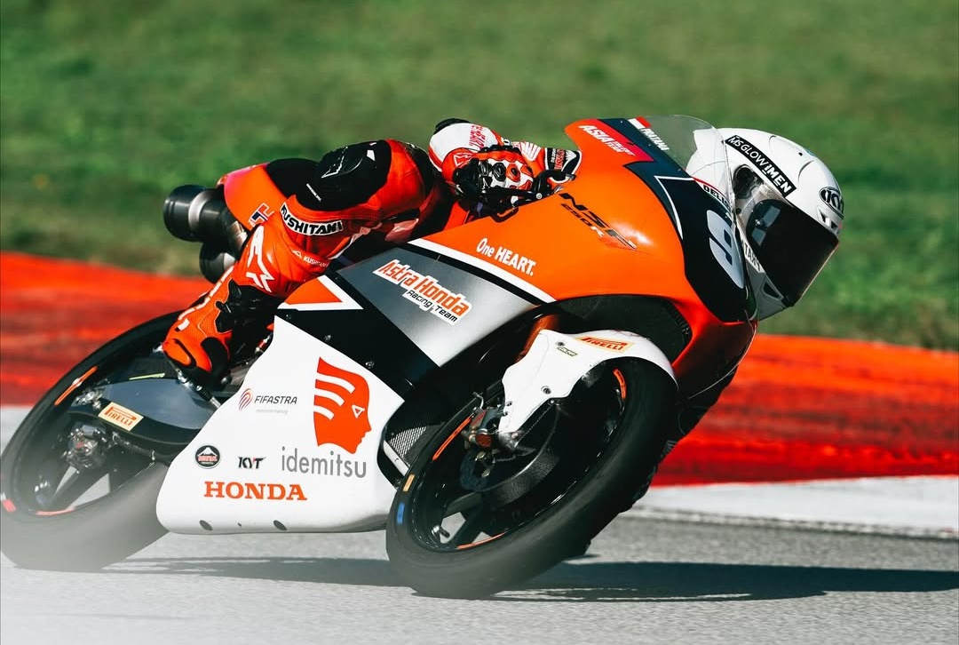 Veda Ega Pratama start keempat di Moto3 Amerika 2026 dan percaya diri mengincar podium setelah tampil konsisten di tiga seri awal musim. (Foto: Instagram/veda_54)