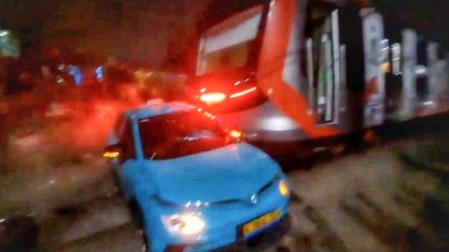 Green SM jadi sorotan usai kecelakaan KA Argo Bromo Anggrek dan KRL di Bekasi Timur. Korban tewas 14 orang, publik kritik pernyataan resmi yang dinilai minim empati. (Ist)