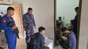 Polairud Polri bongkar penyelundupan 47 ribu benih lobster di Serang, lima tersangka diamankan, kerugian negara capai Rp705 juta. (Foto: ReportaseNews/HO-Humas Polri)