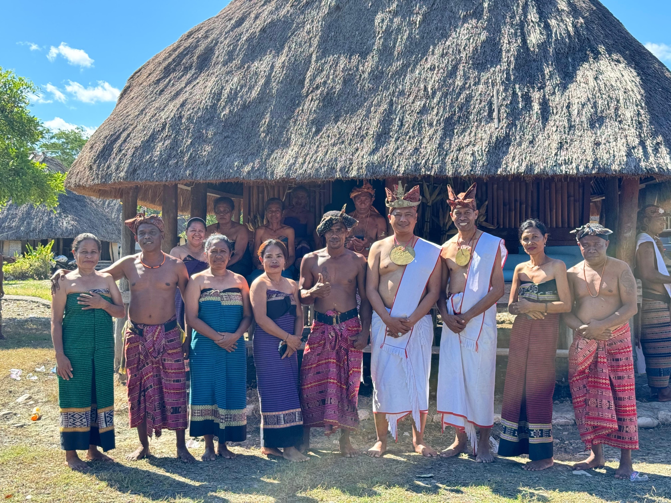 Panen Berlimpah, Masyarakat Malaka Gelar Upacara Adat Tebe Beimau Sali