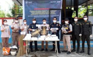 Karantina Sumatera Utara Musnahkan Ribuan Lembar Kulit Biawak Ilegal