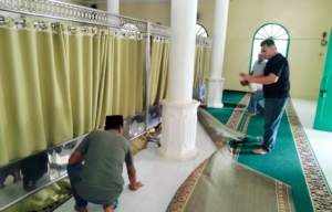 VIDEO: Warga Panyabungan Geger, Lantai Masjid Al-Muhajirin Mendadak Panas
