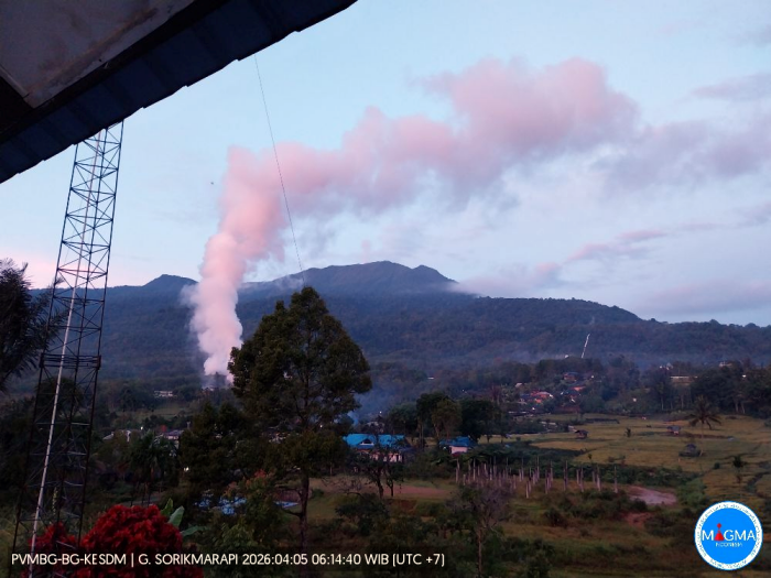 Info Terkini Aktivitas Vulkanik Gunung Sorik Marapi di Madina