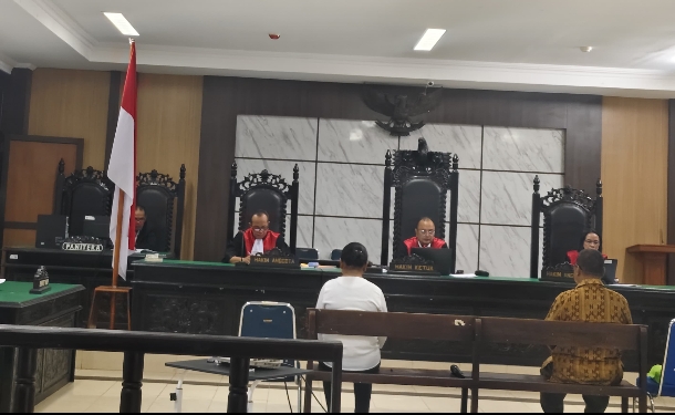 Korupsi Dana Pilkada, Dua Pegawai KPU Sumba Timur Dituntut 8 Tahun Penjara 