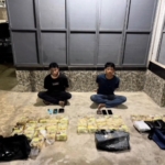 Bareskrim Polri bongkar jaringan narkoba Malaysia–Riau di Pekanbaru, sita hampir 30 kg sabu dan puluhan ribu ekstasi, tiga tersangka diamankan. (Foto: ReportaseNews/HO-Satgas NIC Bareskrim Polri)