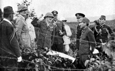 Rombongan atase militer negara-negara sahabat Jepang di Tokyo dalam acara kunjungan ke Bandung, tanggal 25 Maret 1942. (Foto: ReportaseNews/HO-Alif Rafik Khan)