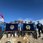 Kalapas Purwodadi ikuti Pendakian Gunung Sindoro Peringati Hari Bakti Pemasyarakatan ke-62