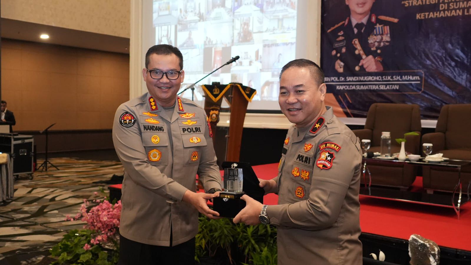 Polda Sumsel dan Divisi Humas Polri memperkuat mitigasi karhutla menghadapi El Nino 2026 melalui dialog publik lintas sektor di Palembang. (Foto: ReportaseNews/HO-Humas Polri)