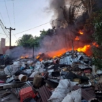 VIDEO: Kebakaran Hebat Gudang Barang Bekas di Padangsidimpuan