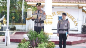Kapolda Sumsel Irjen Sandi memimpin Apel Siaga Karhutla, Minggu (17/5/2026). (Foto: Istimewa).