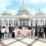 Mahasiswa Universitas Batam mengikuti kuliah lapangan di Museum Raja Ali Haji Batam untuk memahami sejarah, budaya Melayu, dan akar perkembangan hukum di Kepulauan Riau. (Foto: ReportaseNews/Agus)