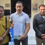 Seorang pensiunan TNI di Grobogan melaporkan akun Facebook yang menuding dirinya sebagai pencuri, penadah, dan pecatan tentara. Kasus ini kini diproses secara hukum. (Foto: ReportaseNews/And)