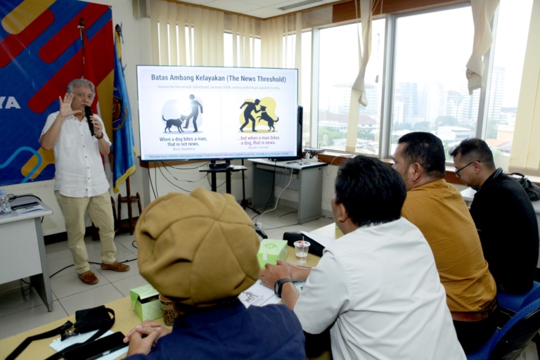 OKK PWI Jaya Angkatan ke-24 Tahun 2026 sukses digelar dengan 39 peserta. Kegiatan ini memperkuat kompetensi, etika, dan pemahaman organisasi bagi wartawan. (Ist)