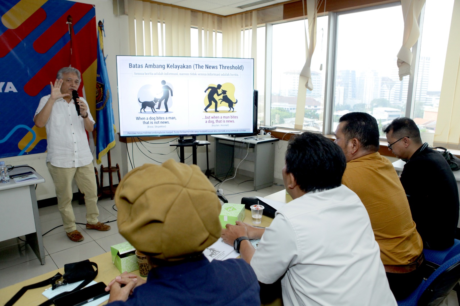 OKK PWI Jaya Angkatan ke-24 Tahun 2026 sukses digelar dengan 39 peserta. Kegiatan ini memperkuat kompetensi, etika, dan pemahaman organisasi bagi wartawan. (Ist)