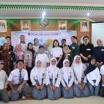 Mahasiswa LSPR menghadirkan gerakan INTUISI untuk meningkatkan komunikasi inklusif bagi teman tunarungu di Kelurahan Sukabumi Selatan, Jakarta Barat, melalui edukasi bahasa isyarat. (Ist)
