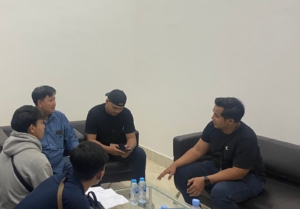 Dua dugaan penyelundupan emas dalam waktu kurang dari sebulan mencuat di Bandara Singkawang. Publik mempertanyakan sistem pengawasan setelah temuan emas hingga 10 kilogram. (Ist)