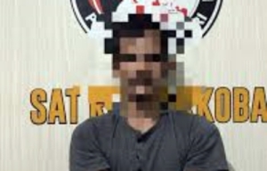 Polresta Jambi Tangkap Pengedar Sabu Modus Sistem Tempel di Paal Merah