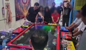 Polda Metro Jaya membongkar arena judi berkedok Timezone di Kalideres, Jakarta Barat. Sebanyak 69 orang diamankan, dengan omzet mencapai Rp1,2 miliar per bulan. (Foto: ReportaseNews/HO-Subdit Jatanras Ditreskrimum PMJ)