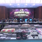 Bareskrim Polri menyelidiki 15 perusahaan yang diduga menjadi sponsor ratusan WNA dalam kasus sindikat judi online internasional di Hayam Wuruk, Jakarta Barat. (Foto: ReportaseNews/Tama)