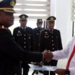 Ungkap Kasus Pembunuhan, Kasat Reskrim Polres Tapsel Terima Penghargaan