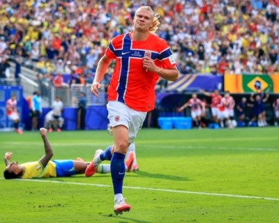 Erling Haaland bersama timnas Norwegia berhasil menuju grup delapan besar Piala Dunia 2026, usai mengalahkan Brazil. (Foto: Getty Images/Simon Stacpoole)