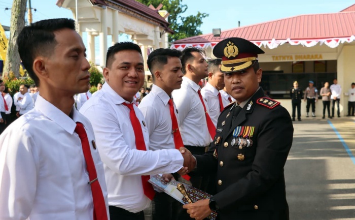 Bongkar Kasus Korupsi dan Satwa, 9 Polisi Sidimpuan Diganjar Penghargaan
