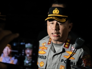 Bentrokan maut di Jalan Tambak, Menteng, Jakarta Pusat diduga dipicu teguran terhadap pengendara motor yang menggeber knalpot. Polisi mengungkap kronologi dan masih menyelidiki para pelaku. (Foto: ReportaseNews/Tama)