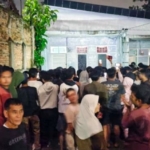 Ratusan Warga Kompleks DPR Tertibkan Rumah Kos di Padangsidimpuan, 43 Orang Diamankan