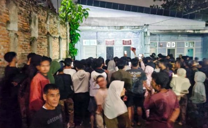 Ratusan Warga Kompleks DPR Tertibkan Rumah Kos di Padangsidimpuan, 43 Orang Diamankan